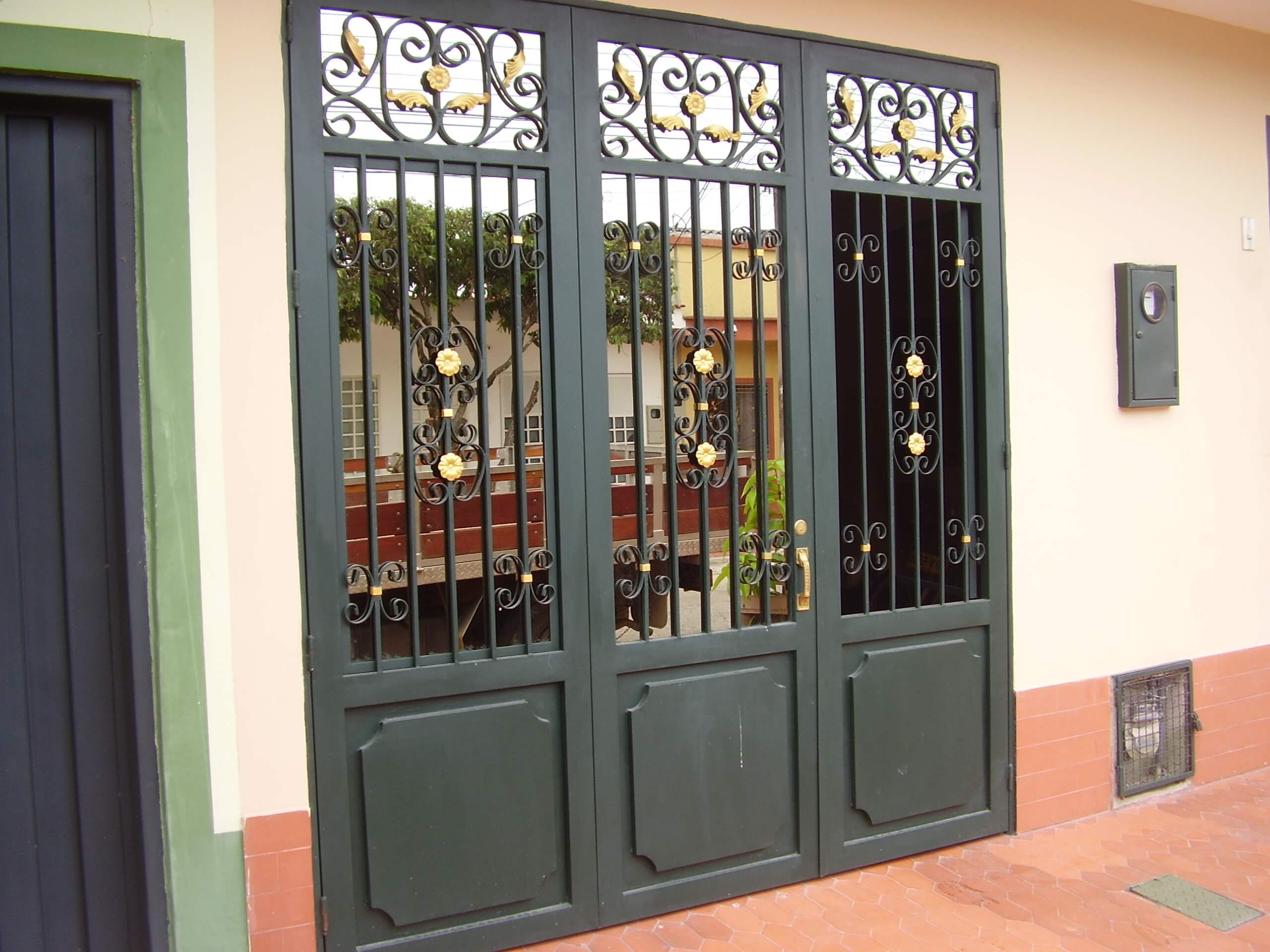 Lorem ipsum dolor sisicing elit. Reprehenderit, quae, quam. Ut dolorum quia, unde dicta at harum pectus quam, mnisi quo.