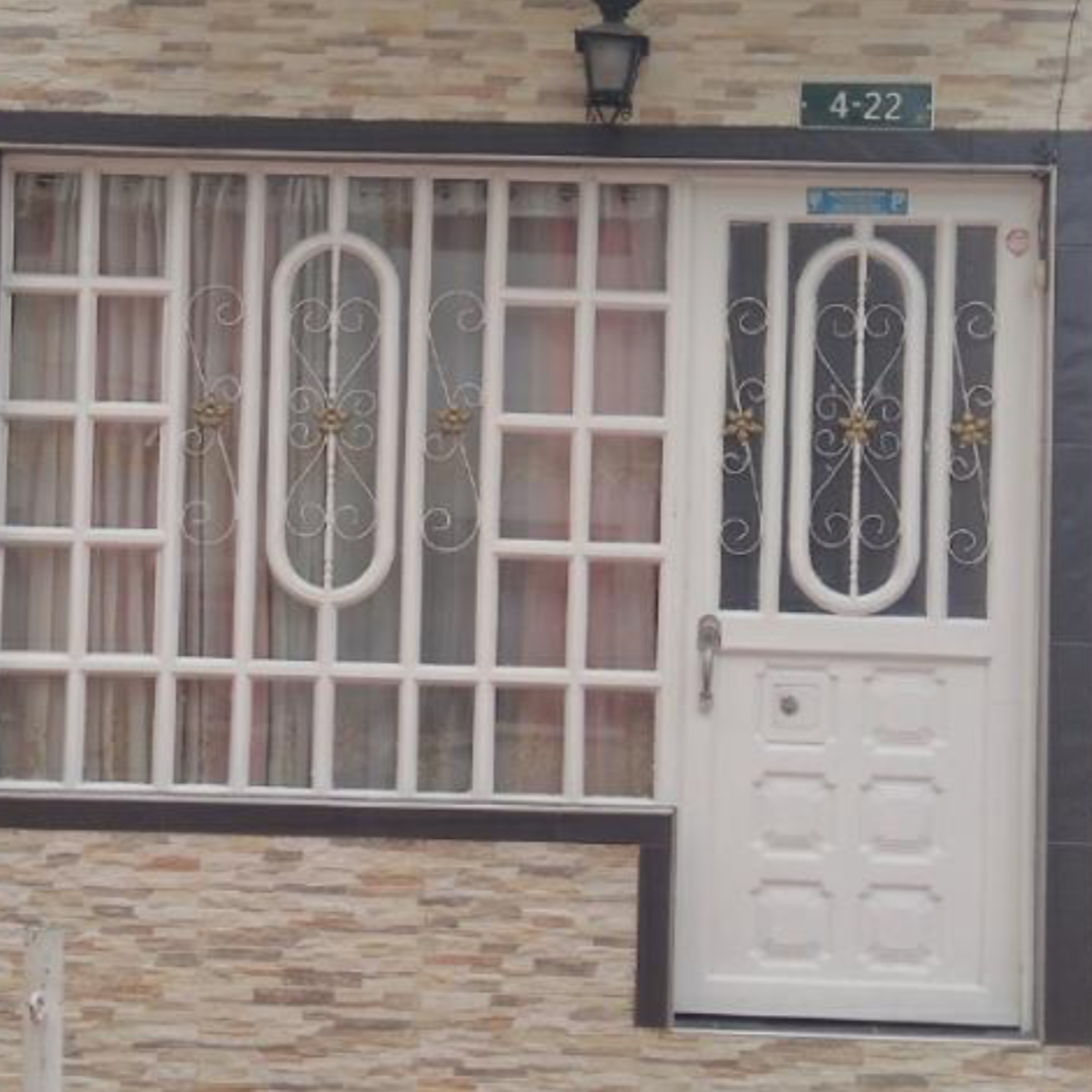 Lorem itetur adipisicing elit. Maxime accusamus officiis dignissimos doloribus consectetur harum eima.