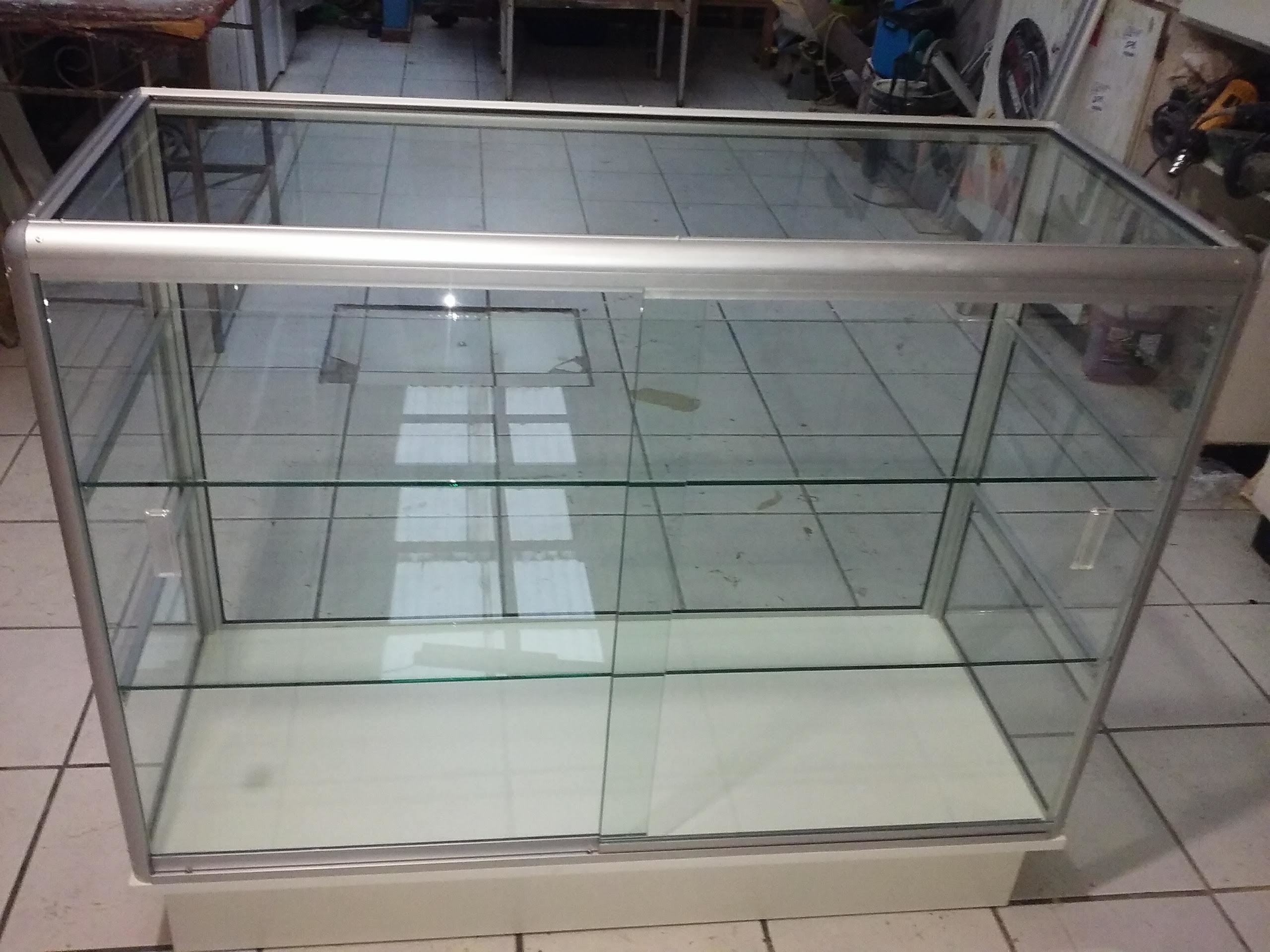 Lore amet, consecg elit. Architecto minus consequatur soluta quaerat itaque, laboriosam quis a facilis, cums aperiamdo eliplaceat?